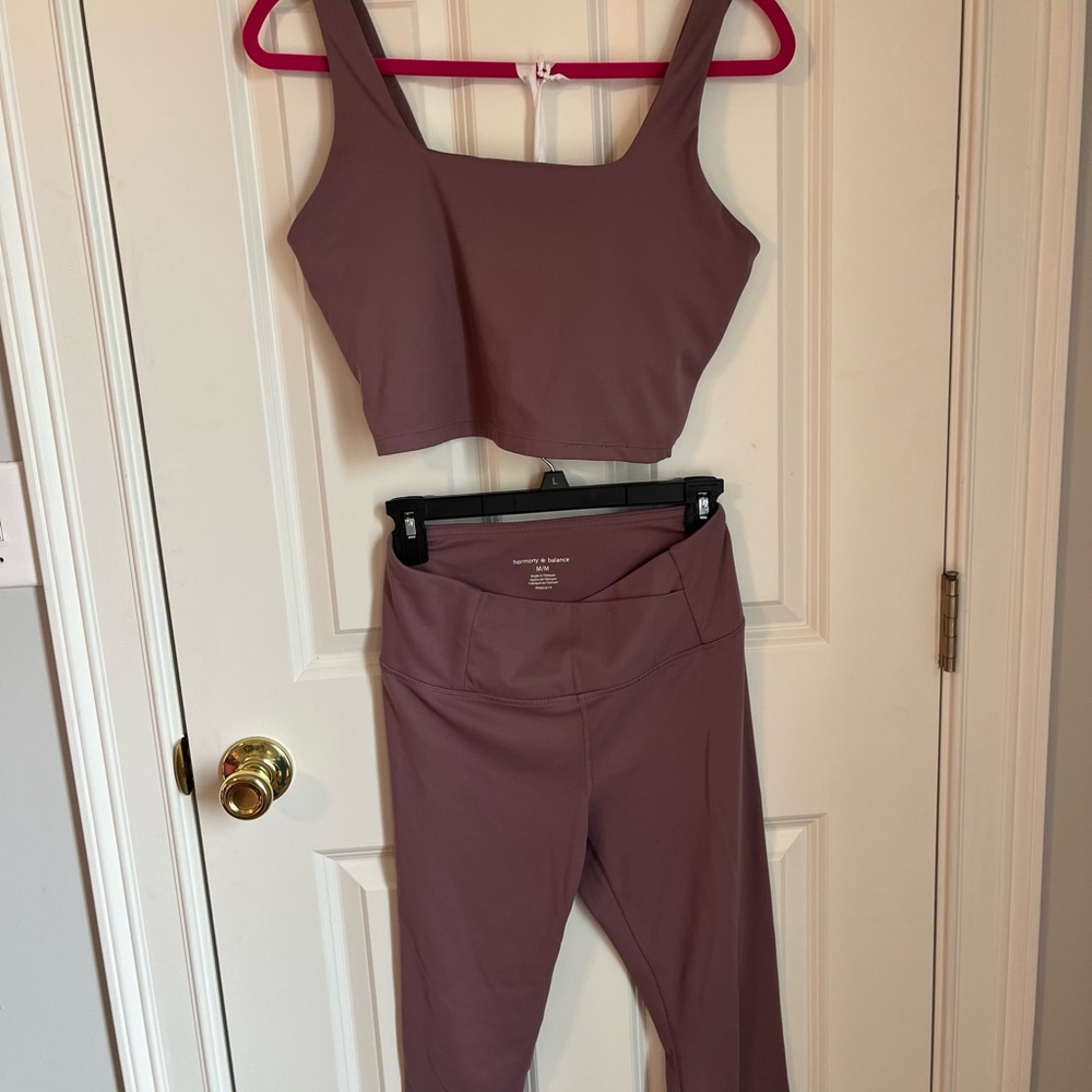 Elegant Mauve Legging Set